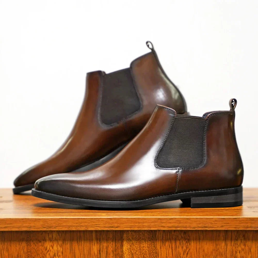 Ciarán - Chic Chelsea Ankle Boots