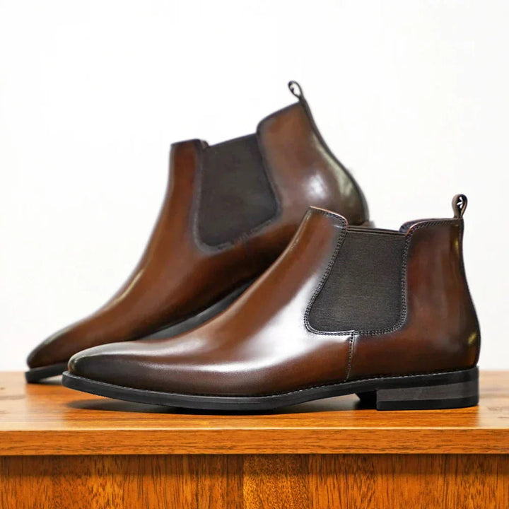 Ciarán - Chic Chelsea Ankle Boots