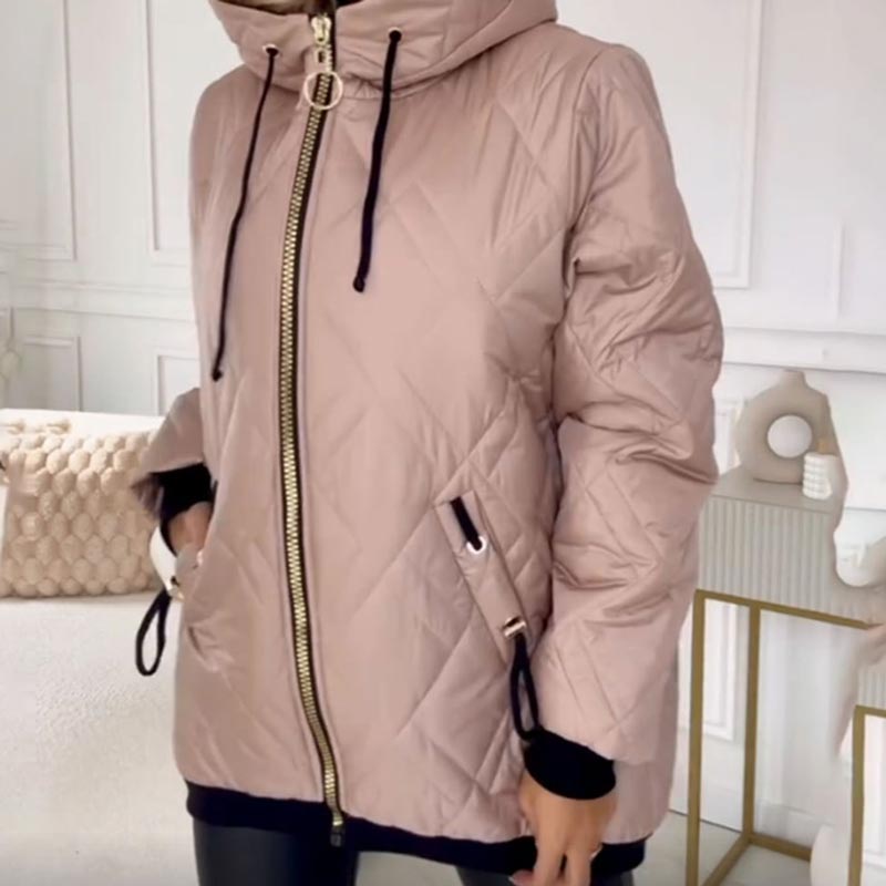Lucie - Chic and Cozy Coat
