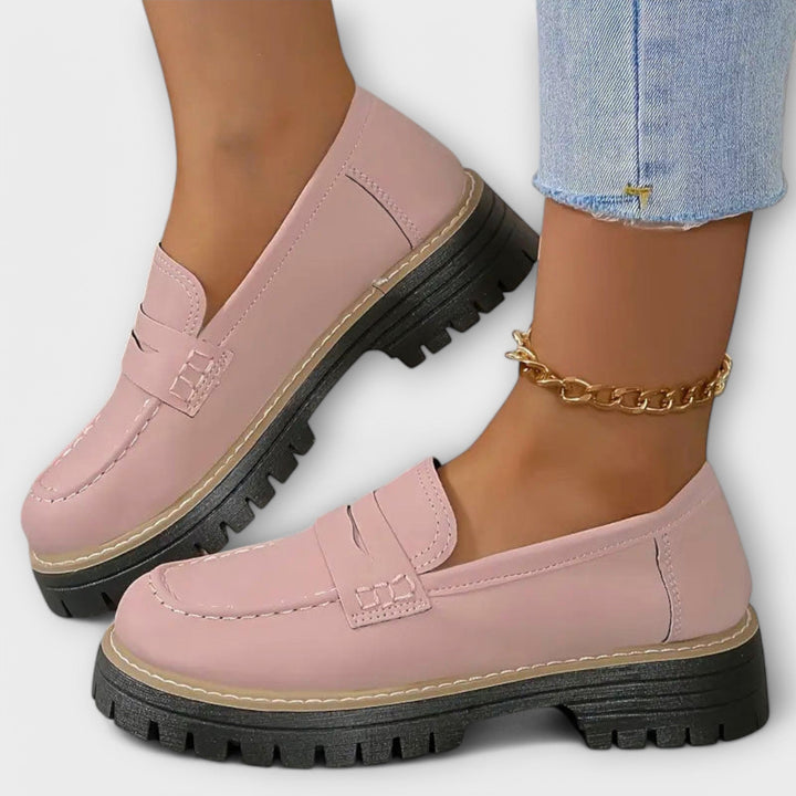Meadhbh - Vintage-Inspired Moccasins