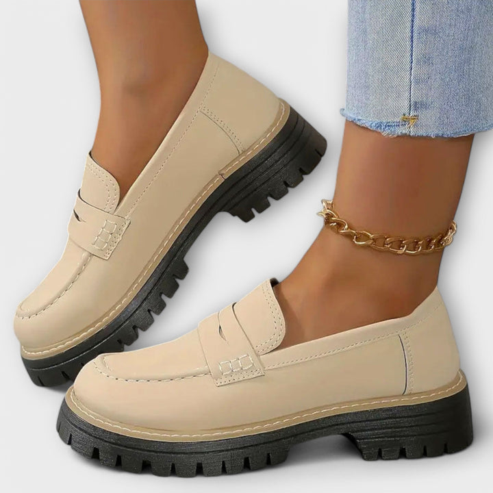 Meadhbh - Vintage-Inspired Moccasins