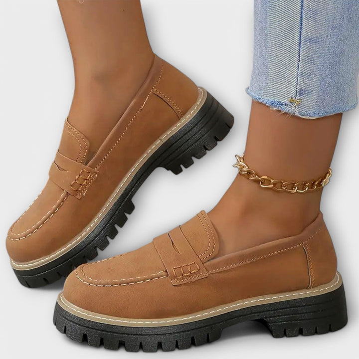 Meadhbh - Vintage-Inspired Moccasins