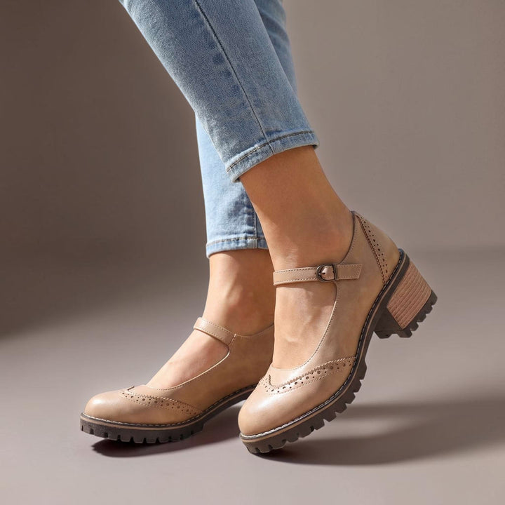 NUALA CORK | Isabelle T-Bar Heels