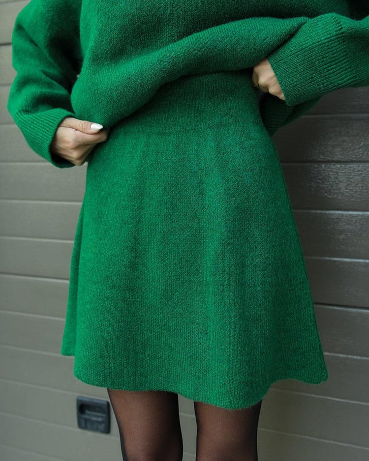 Ríona - Stylish Fall Ensemble